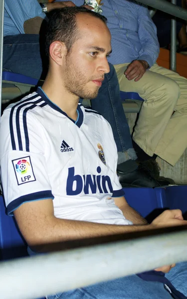 Fan of Real Madrid is worried for the result — Stock Photo, Image
