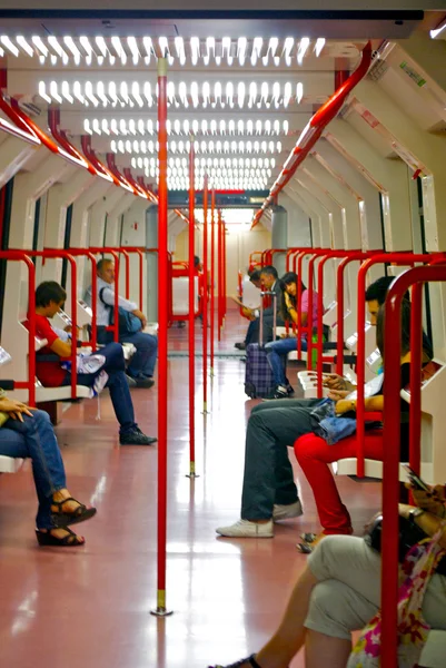 In der schönen metrostation von madrid — Stockfoto