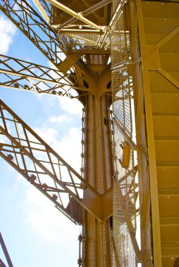 Eyfel Kulesi İnşaat