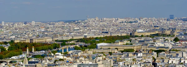 Panoramiczny widok na Sekwanę, Paryż, Francja — Zdjęcie stockowe