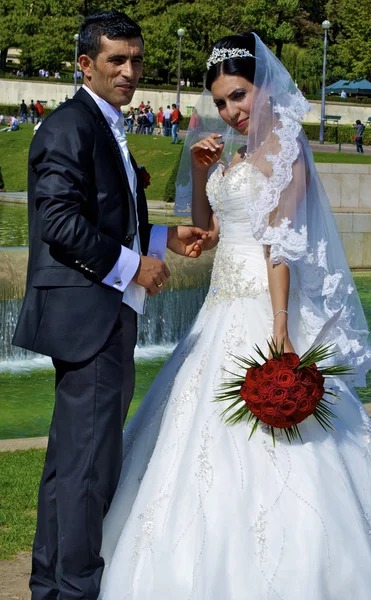 Imagem do casal que está se casando — Fotografia de Stock