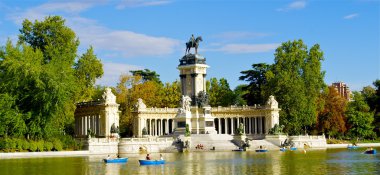 anıt alonso XII, buen retiro park, madrid, İspanya