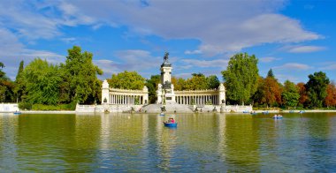 anıt alonso XII, buen retiro park, madrid, İspanya
