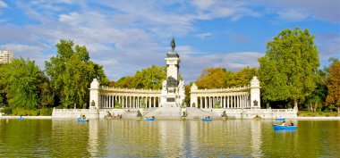 anıt alonso XII, buen retiro park, madrid, İspanya