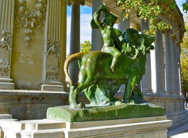 retiro Park, madrid heykeli