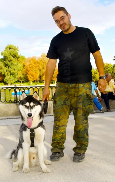 Maestro y su perro — Foto de Stock