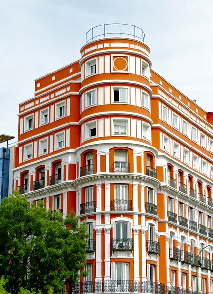 Beautiful facade in Madrid, Spain — Stockfoto