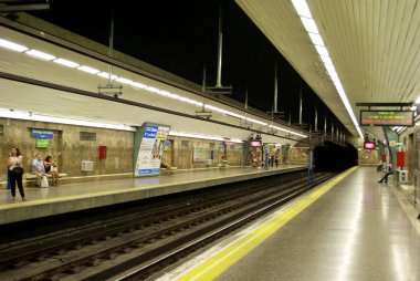 Metropoliten Madrid, İspanya