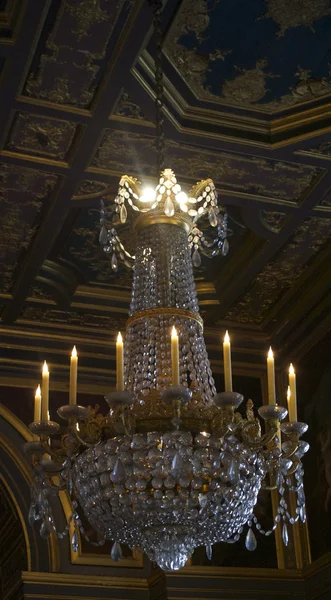 Lampada a candela nel castello Fontainebleau, Francia — Foto Stock