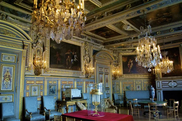 Habitación en el castillo Fontainebleau, Francia — Foto de Stock