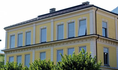 İsviçre evleri