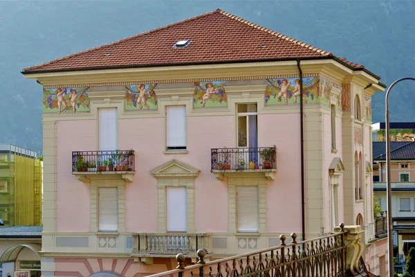 Arquitectura de Bellinzona, Suiza — Foto de Stock