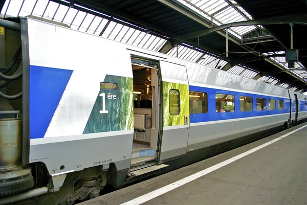High speed train of the SNCF, railway company of Francr — Zdjęcie stockowe