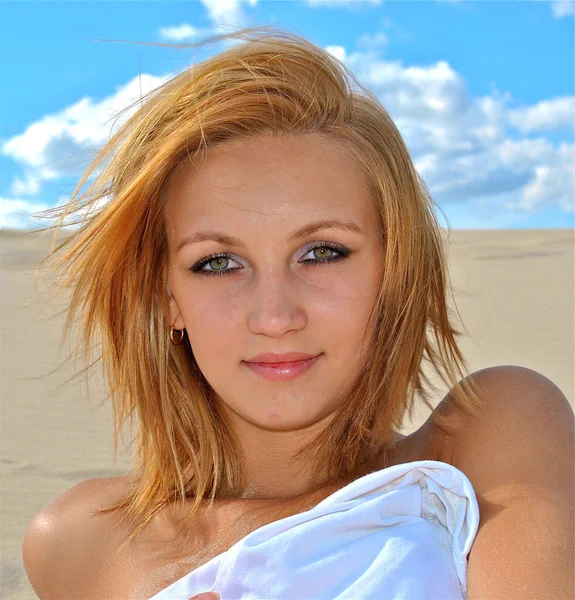 Portrét blondýnka — Stock fotografie