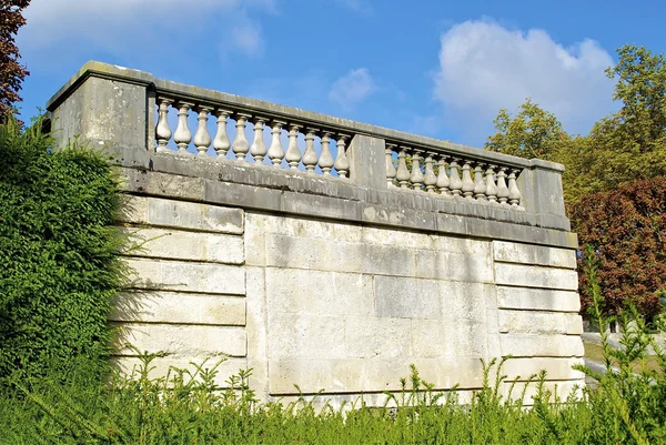 Erkély Parc de Saint-Cloud, Párizs, Franciaország — Stock Fotó