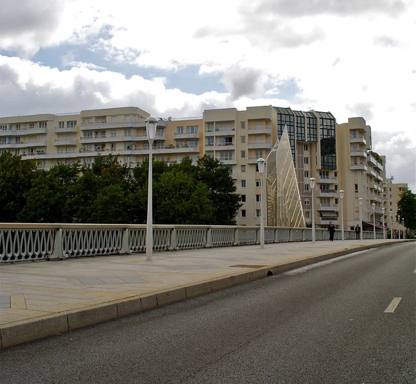 Blick auf ein Haus in Paris — Stockfoto