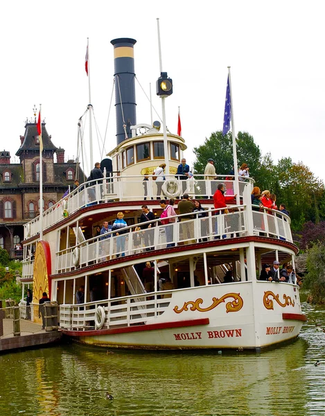 Veduta della nave Molly Brown nel Disneyland — Foto Stock