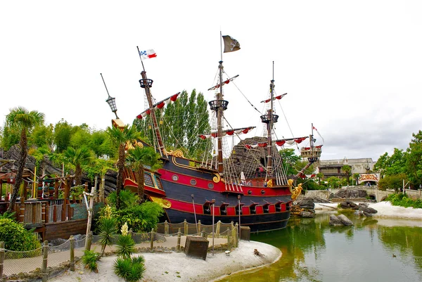 Le bateau pirate de Peter Pan Photos De Stock Libres De Droits