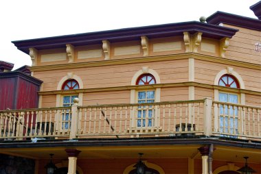 frontierland salonda