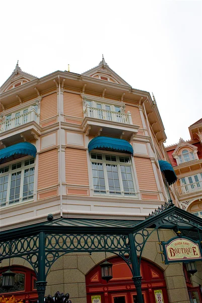 Ροζ κάστρο στην disneyland — Φωτογραφία Αρχείου