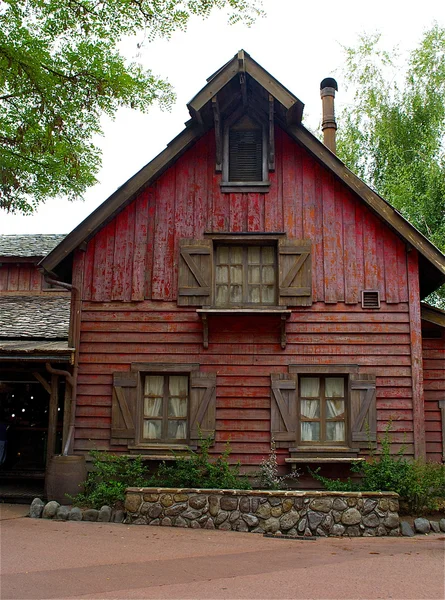 Gammalt hus i frontierland — Stockfoto