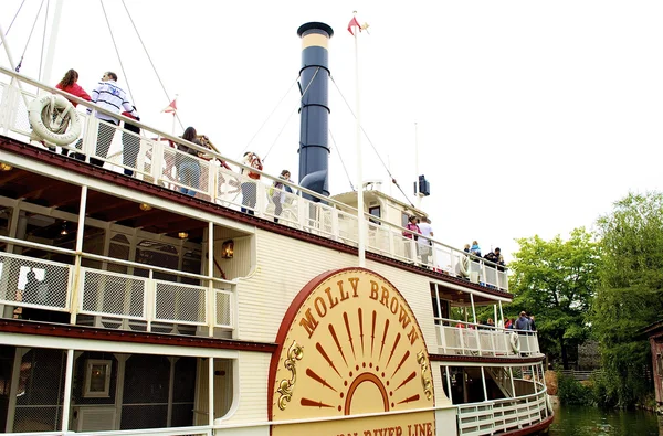 Decks with on the Molly Brown ship in the Disneyland — Stock Photo, Image