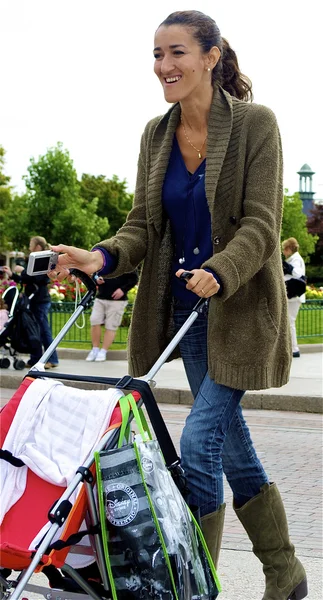 Woman and her baby — Stock Photo, Image