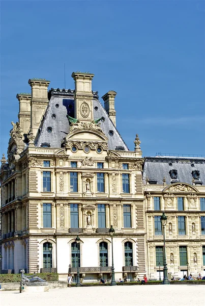 Часть музея Лувра, Париж, Франция — стоковое фото