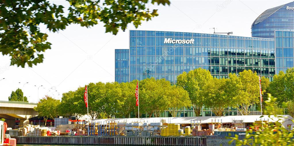 Microsoft office in Paris Stock Editorial Photo © Siempreverde 13593789