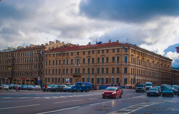 Isakievaskaya plein in Sint-petersburg — Stockfoto