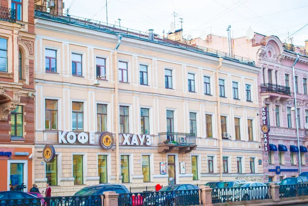 Edificio en San Petersburgo —  Fotos de Stock