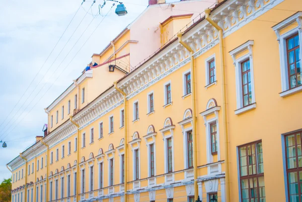 Κτίριο στην Αγία Πετρούπολη — Φωτογραφία Αρχείου