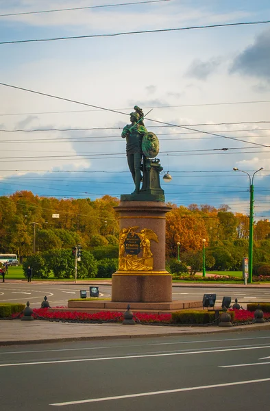 Пам'ятник в Санкт-Петербурзі — стокове фото