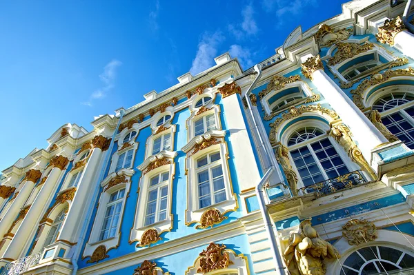 Mauer des Katharinenpalastes, Puschkin, St. Petersburg, Russland — Stockfoto