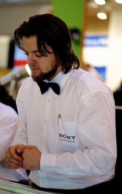 işçi sony stand