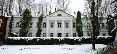 beyaz bina pechory, Rusya Federasyonu merkezinde