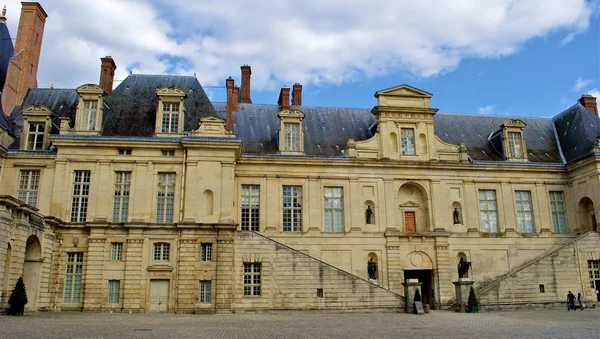 Zamek fontainebleau we Francji — Zdjęcie stockowe