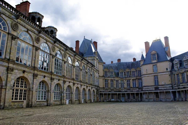 Castle Fontainebleau, França, a 50 milhas de Paris — Fotografia de Stock