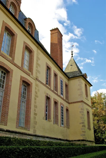 Часть французского замка Фонтенбло — стоковое фото