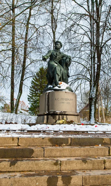 Monument to Alexandr Pushkin, Russian writer — Stock Photo, Image