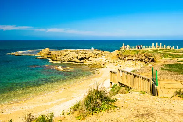 イスラエル medeterranian 海 caesarea maritima — ストック写真