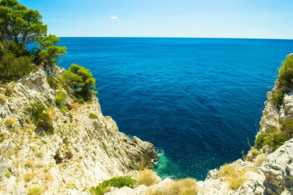 Хорватському узбережжі Адріатичного моря, Хорватія, Європа — стокове фото