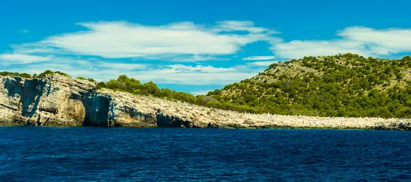 Chorvatské pobřeží Jaderského moře, Chorvatsko, Evropa — Stock fotografie