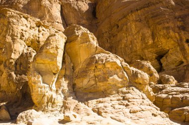 Antik berabere ve yüz tarafından yapılan işaretler yıllar önce
