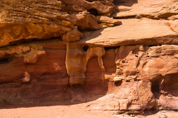 Stone and sand formations of the Timna Valley, Israel. — Stock Photo, Image