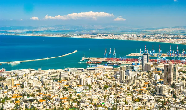 Panoramic view of Haifa, the third-largest city in Israel — Stock Photo, Image