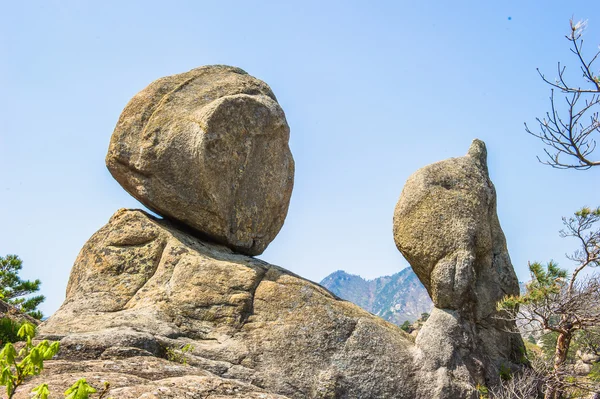 Formationer på mount kumgang i kangwon-do, Nordkorea. över — Stockfoto