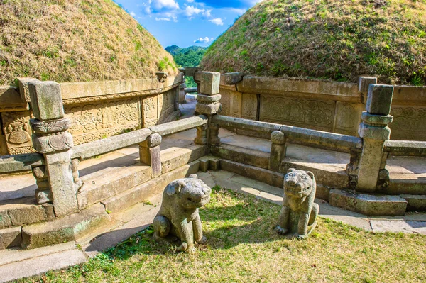 Tomba di Re Kongmin, un mausoleo del XIV secolo, Corea del Nord — Foto Stock