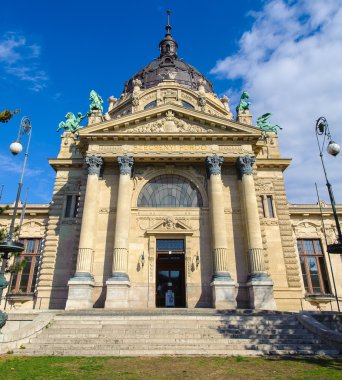 szeceny termal banyo, Budapeşte