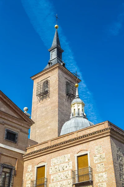 Arkitekturen i madrid, Spaniens huvudstad — Stockfoto